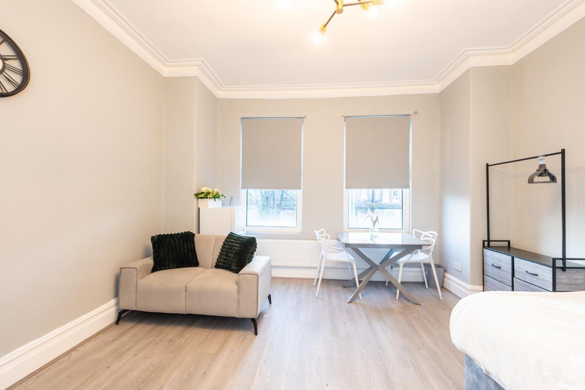 Benoît Apartments Manchester Extérieur photo